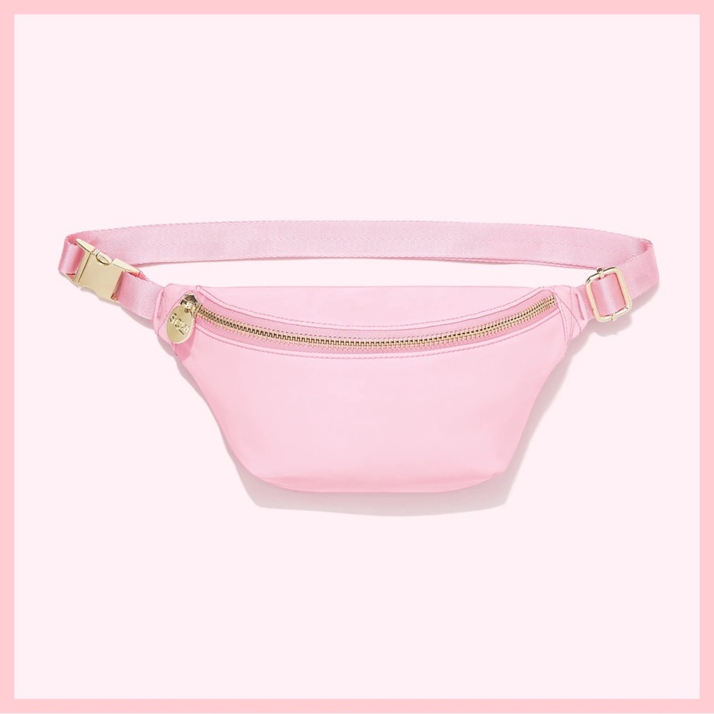 NWOT Stoney Clover Lane Pink Fanny Pack
